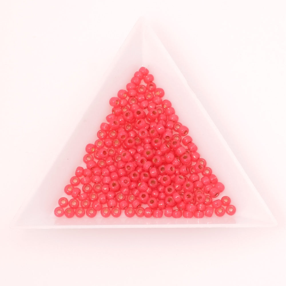 5 grammes de perles Miyuki Rocailles 8/0 N°4239 Duracoat Silver lined Hot pink