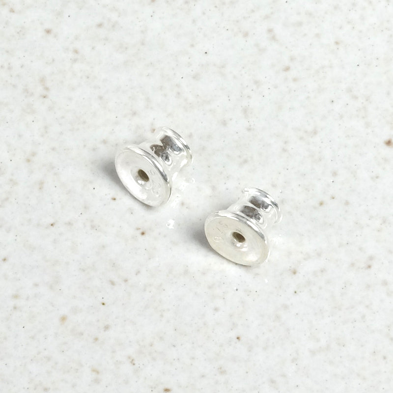 2 Fermoirs Boucles d&#39;oreilles avec silicone en argent massif 925